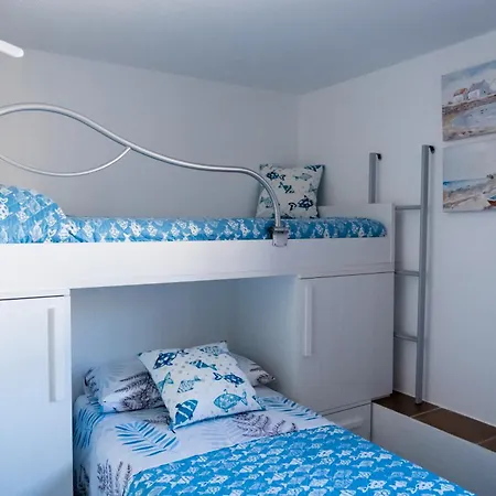 アパート Casa Con Giardino Adiacente A Parco オロゼーイ